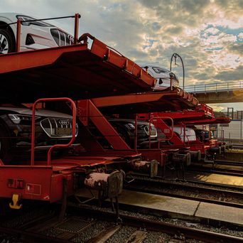 Les véhicules Audi seront transportés par train