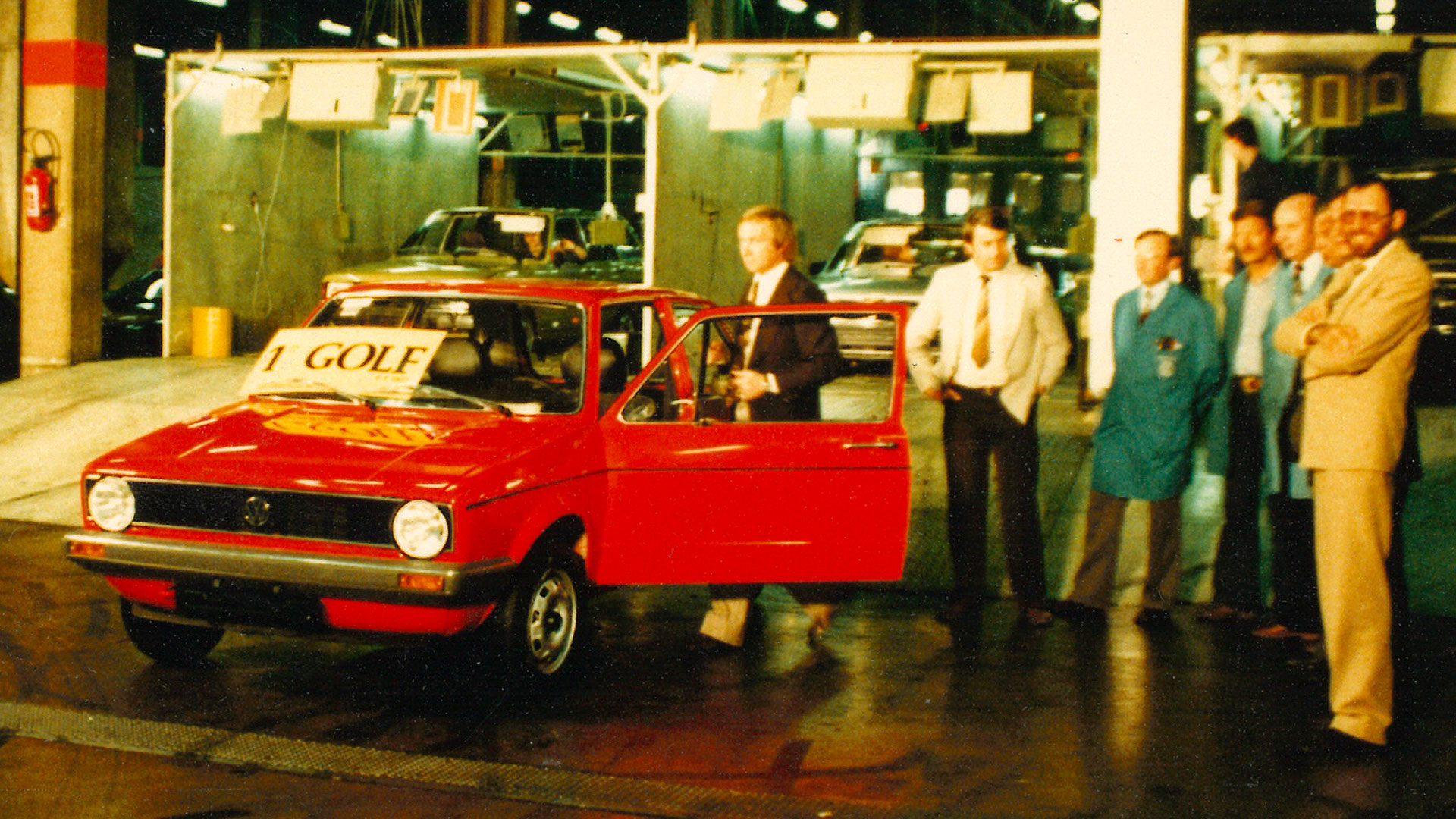 This photo from the 1970s shows the presentation of the Golf 1 to the public
